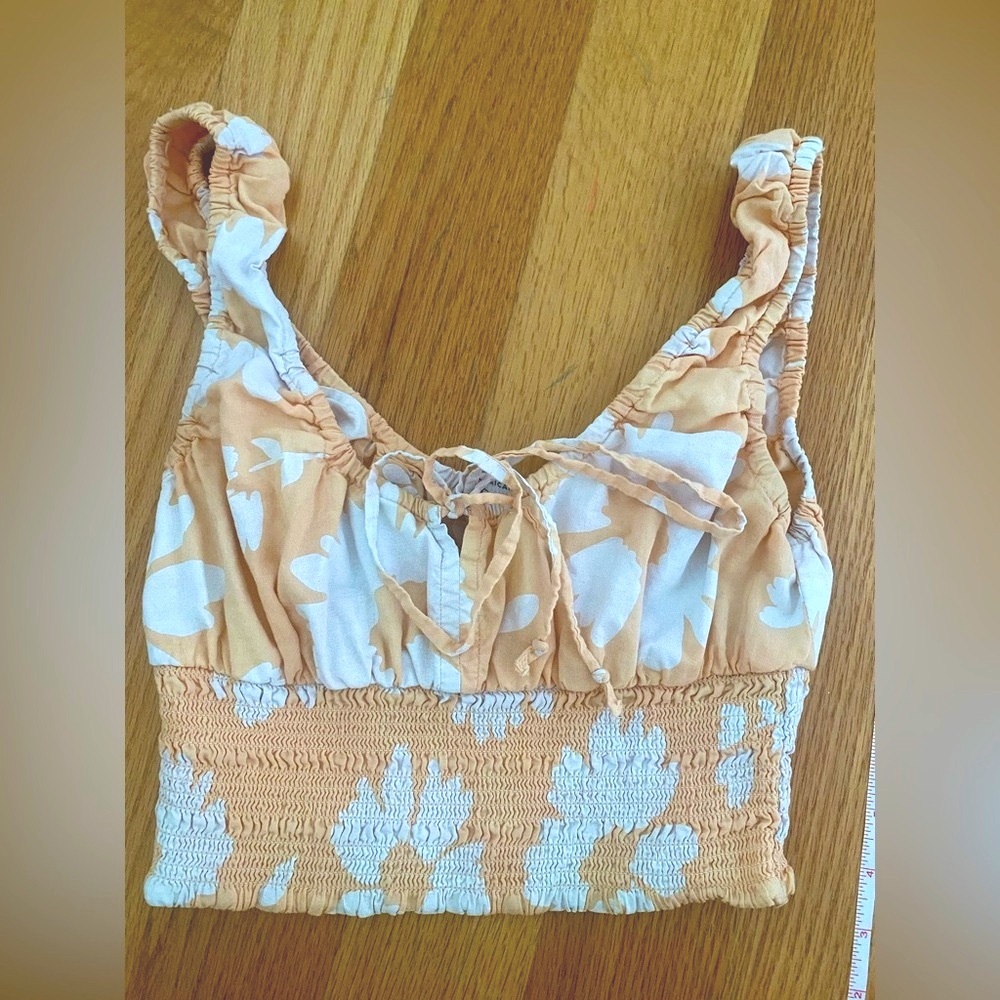 American Eagle Outfitters Peach and White Floral Top